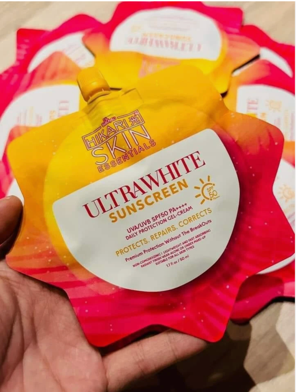 2 ULTRAFRESH SUNSCREEN by Hi Ka Ri Skin Essentials UltraWhite Sunscreen Gel-Cream SPF 50 UVA/UVB, 50ml